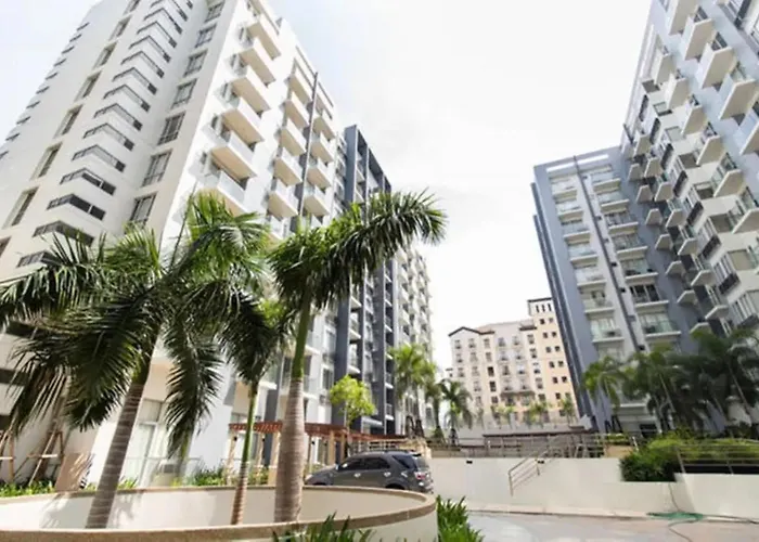 Apartment Del's Condotel Across Naia Terminal 3 *