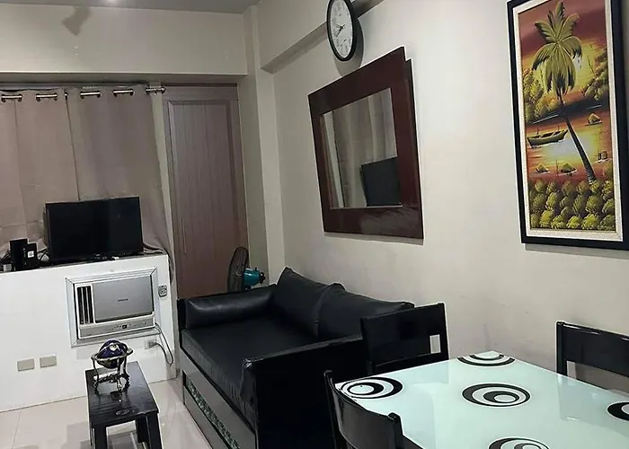 Del's Condotel Across Naia Terminal 3