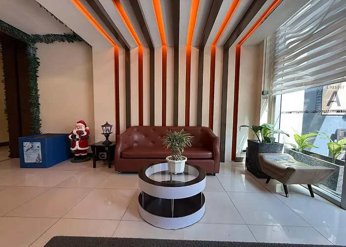 Del's Condotel Across Naia Terminal 3 Apartment
